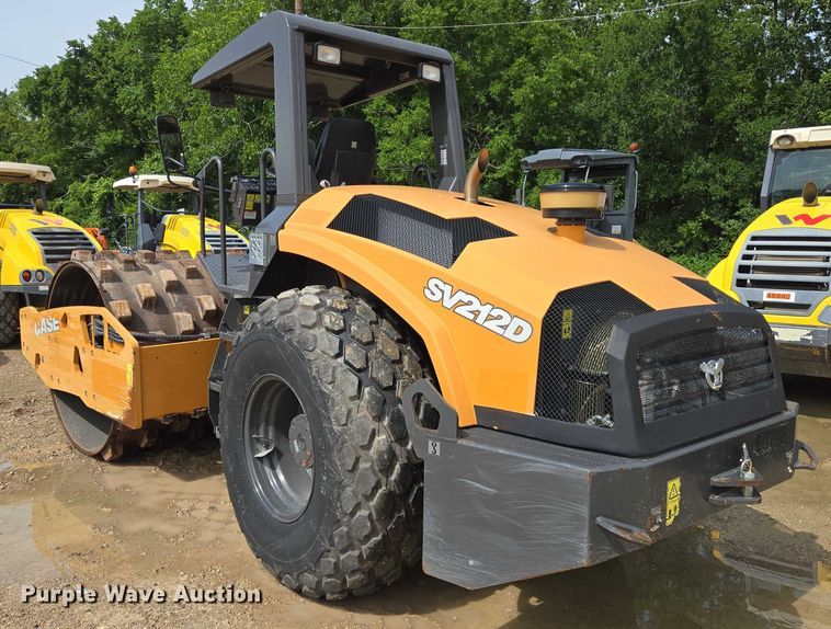 image for item EQ4031 2019 Case SV212D single drum vibratory roller