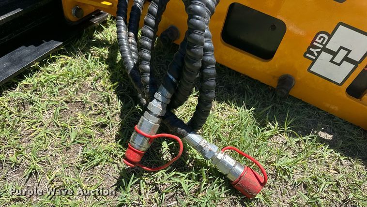 image for item EQ4877 2024 GIYI 680 skid steer post driver