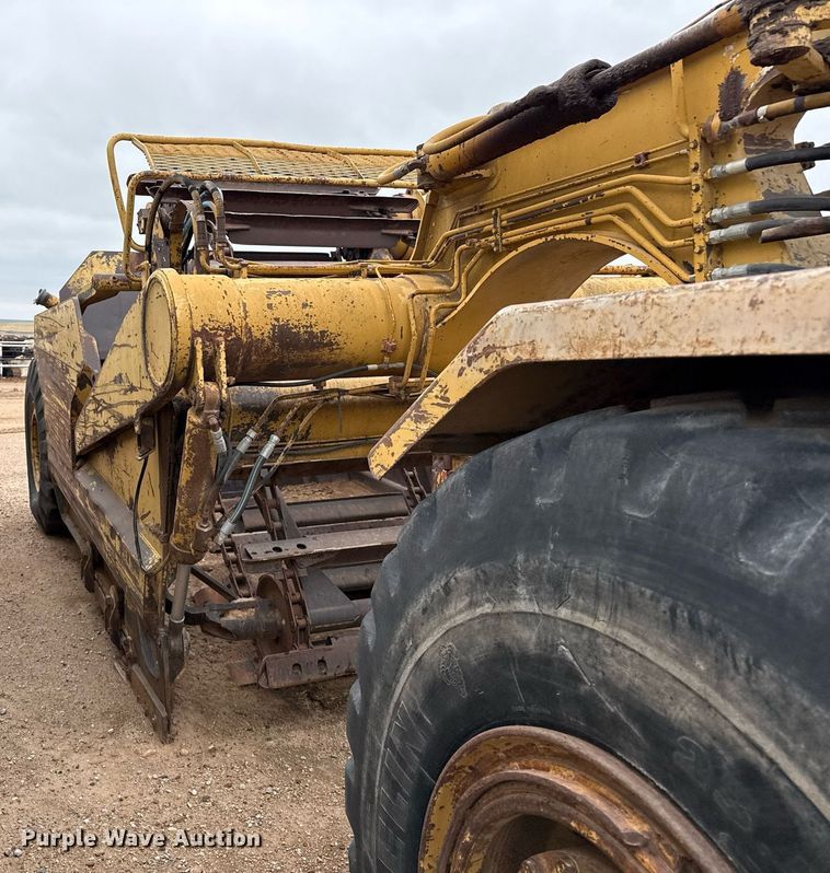 image for item EQ4898 1988 Caterpillar 613C elevating scraper