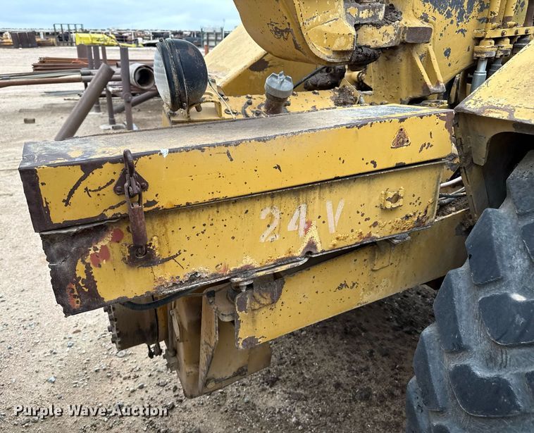 image for item EQ4898 1988 Caterpillar 613C elevating scraper