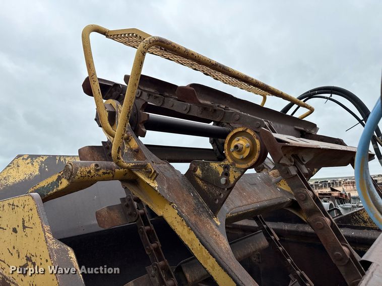 image for item EQ4898 1988 Caterpillar 613C elevating scraper