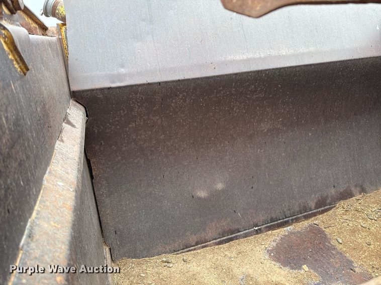 image for item EQ4898 1988 Caterpillar 613C elevating scraper