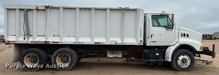 image for item EQ4902 2004 Sterling L8500 dump truck