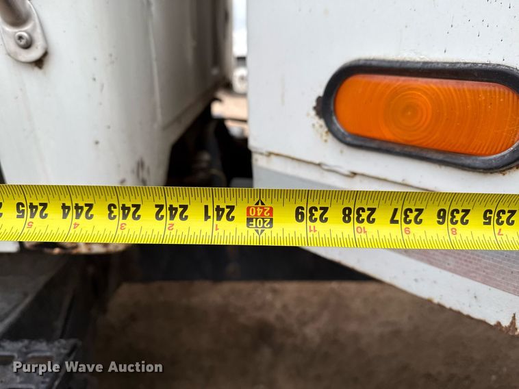 image for item EQ4902 2004 Sterling L8500 dump truck