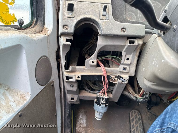 image for item EQ4902 2004 Sterling L8500 dump truck