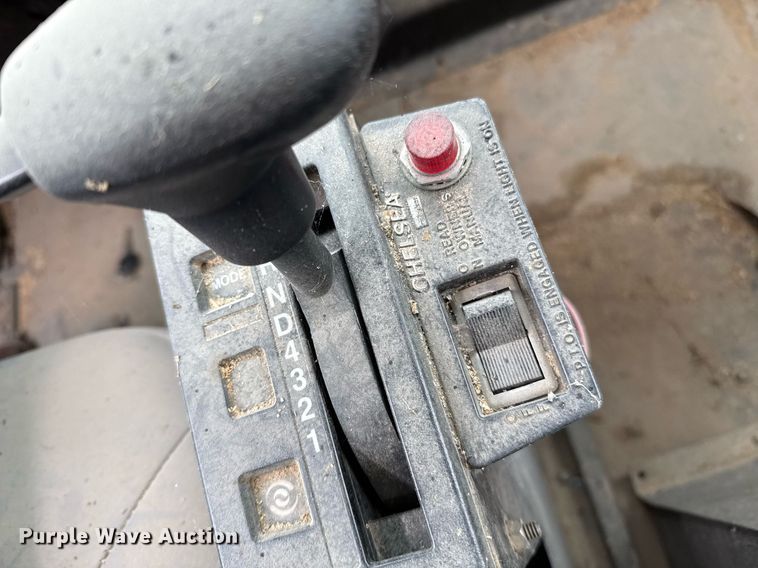 image for item EQ4902 2004 Sterling L8500 dump truck