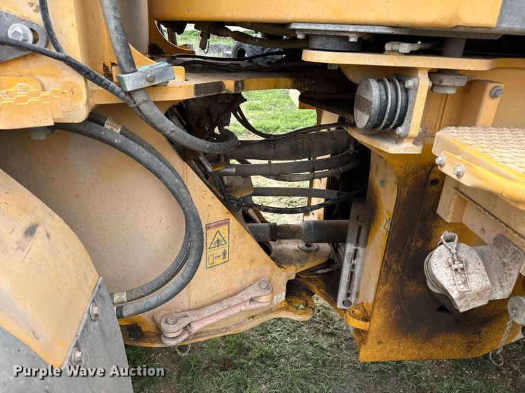 image for item EQ4913 2009 Volvo L90F wheel loader