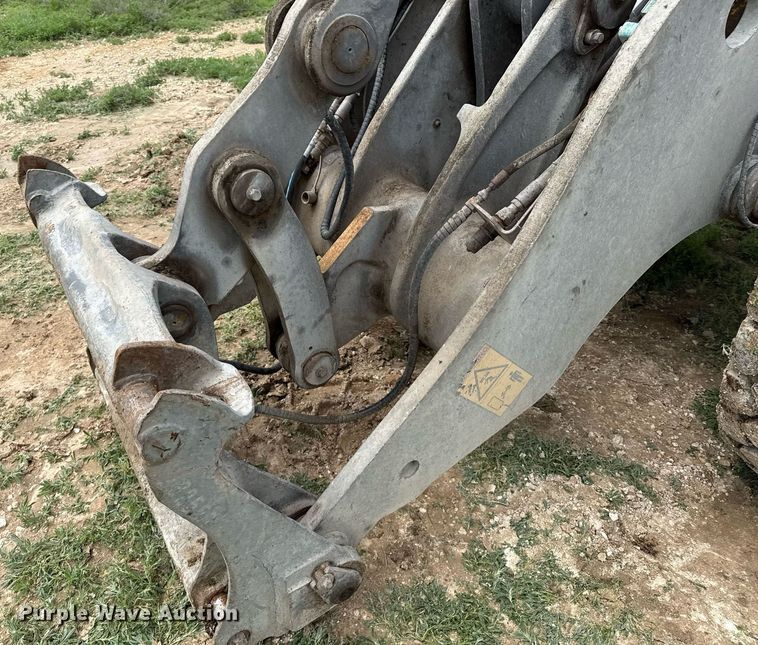 image for item EQ4913 2009 Volvo L90F wheel loader