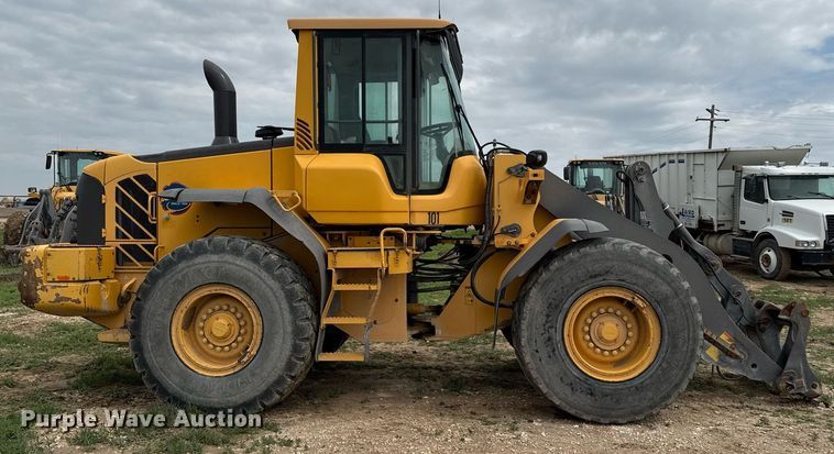 image for item EQ4914 2008 Volvo L90F wheel loader