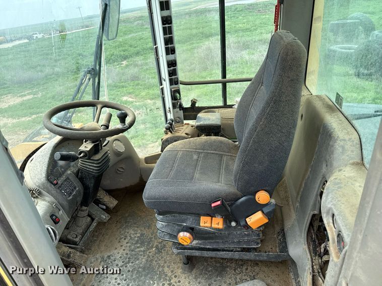 image for item EQ4914 2008 Volvo L90F wheel loader