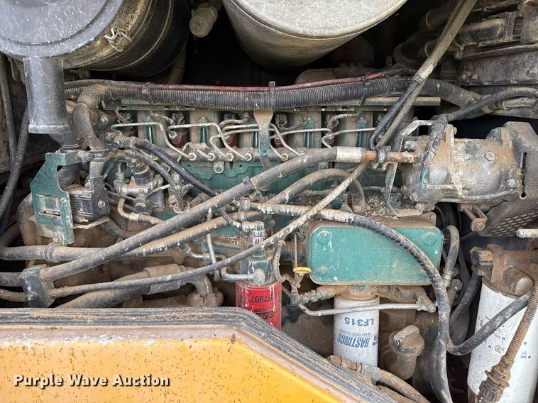 image for item EQ4914 2008 Volvo L90F wheel loader