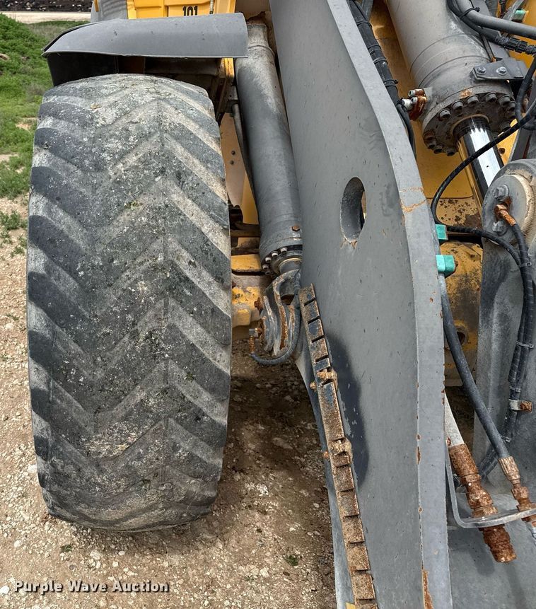 image for item EQ4914 2008 Volvo L90F wheel loader