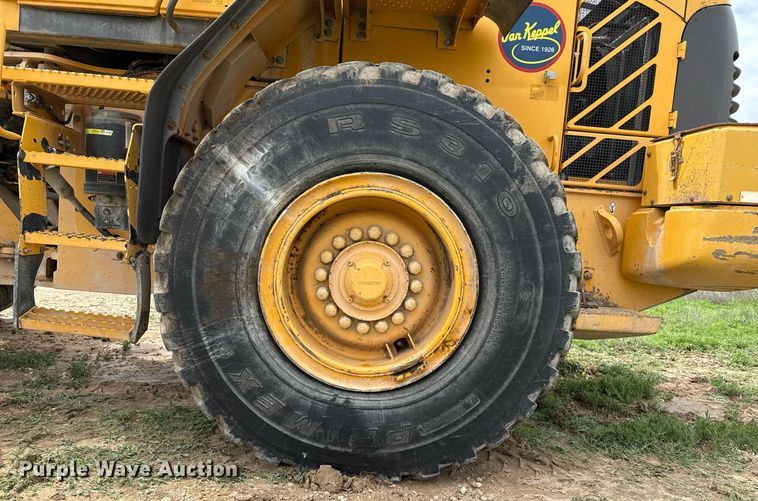 image for item EQ4914 2008 Volvo L90F wheel loader