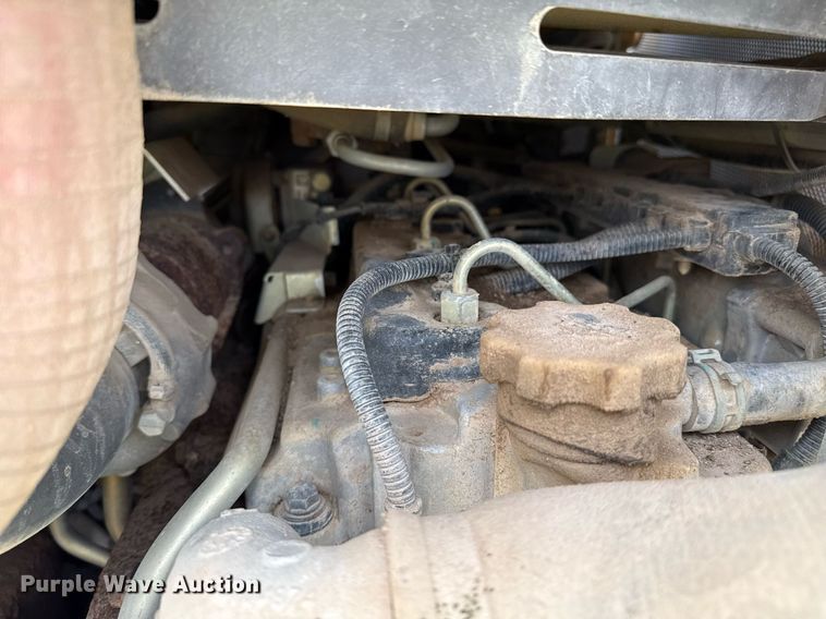 image for item EQ4915 2014 Volvo MC115C skid steer loader