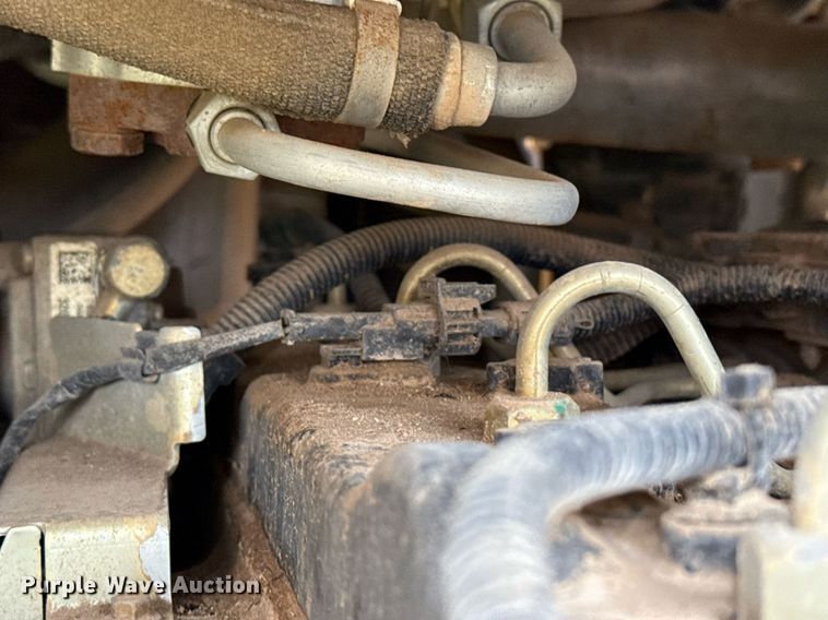 image for item EQ4915 2014 Volvo MC115C skid steer loader