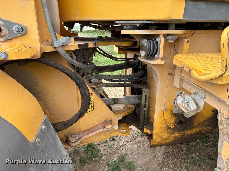 image for item EQ4916 2009 Volvo L90F wheel loader