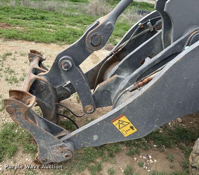 image for item EQ4916 2009 Volvo L90F wheel loader