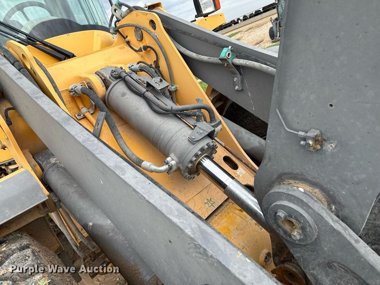 image for item EQ4916 2009 Volvo L90F wheel loader