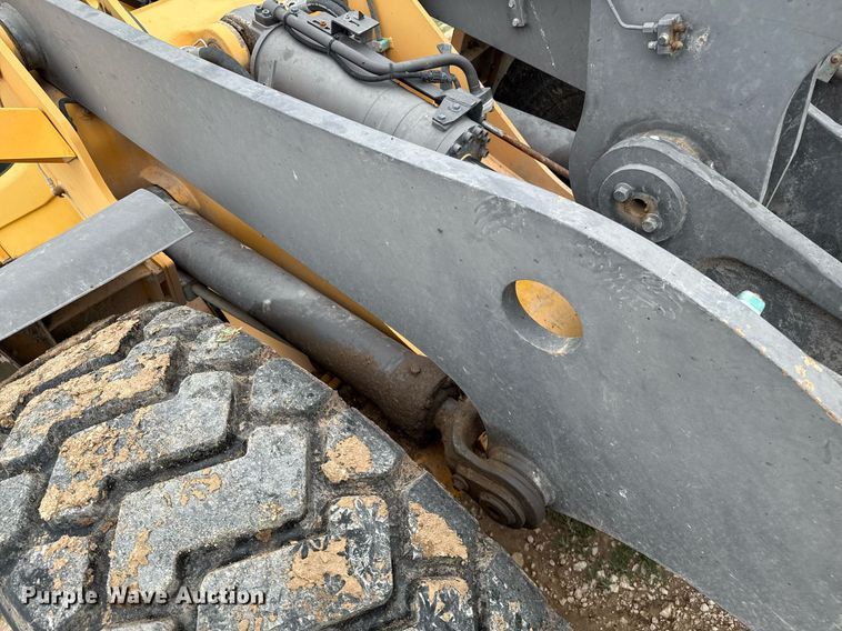 image for item EQ4916 2009 Volvo L90F wheel loader