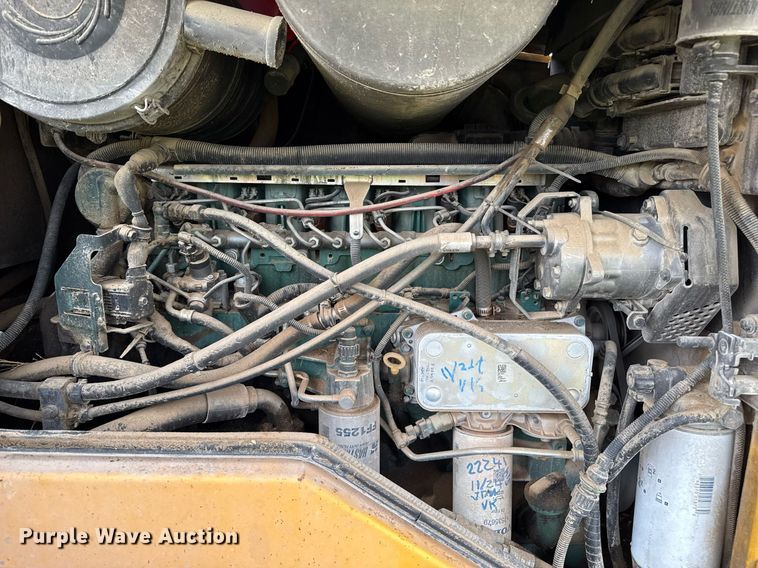 image for item EQ4916 2009 Volvo L90F wheel loader