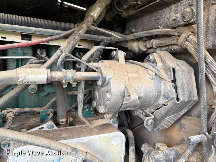 image for item EQ4916 2009 Volvo L90F wheel loader