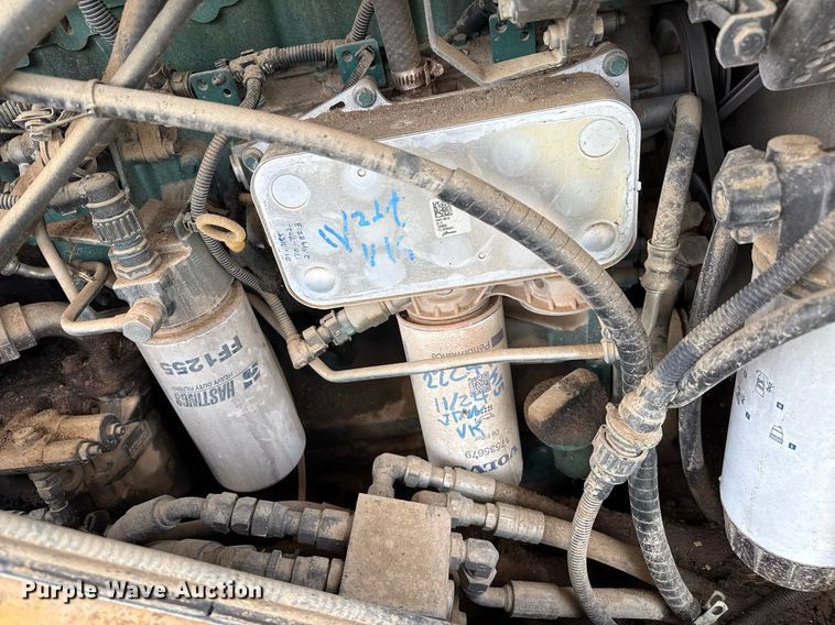 image for item EQ4916 2009 Volvo L90F wheel loader