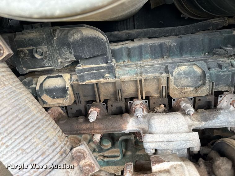 image for item EQ4916 2009 Volvo L90F wheel loader