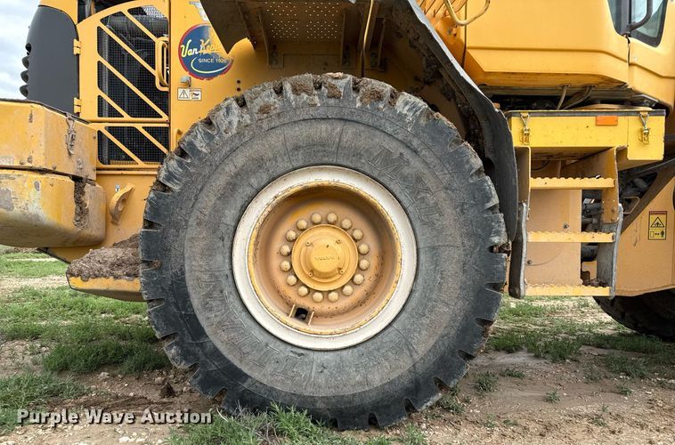 image for item EQ4916 2009 Volvo L90F wheel loader