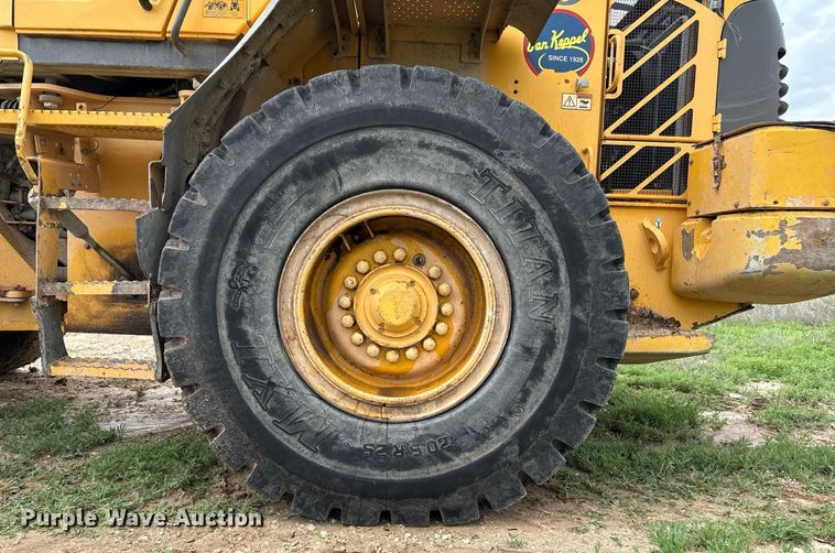 image for item EQ4916 2009 Volvo L90F wheel loader