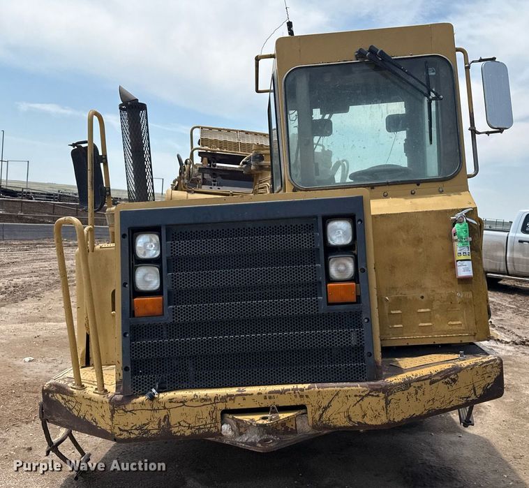 image for item EQ4924 Caterpillar 613C Series II elevating scraper