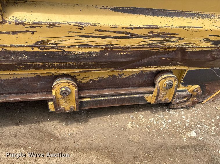 image for item EQ4924 Caterpillar 613C Series II elevating scraper