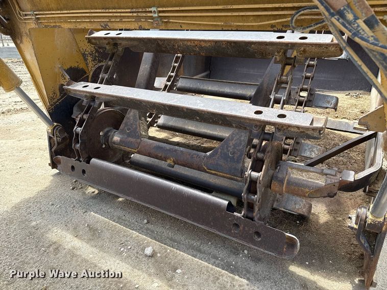 image for item EQ4924 Caterpillar 613C Series II elevating scraper