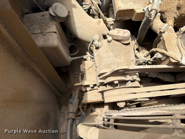 image for item EQ4924 Caterpillar 613C Series II elevating scraper