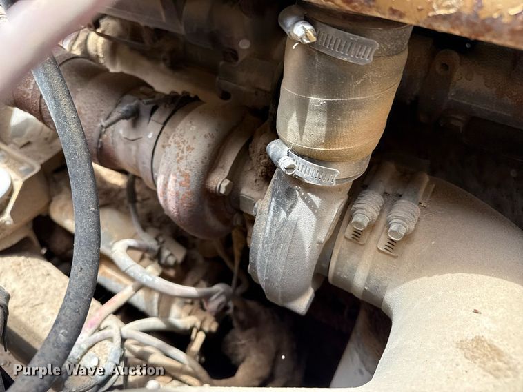 image for item EQ4924 Caterpillar 613C Series II elevating scraper