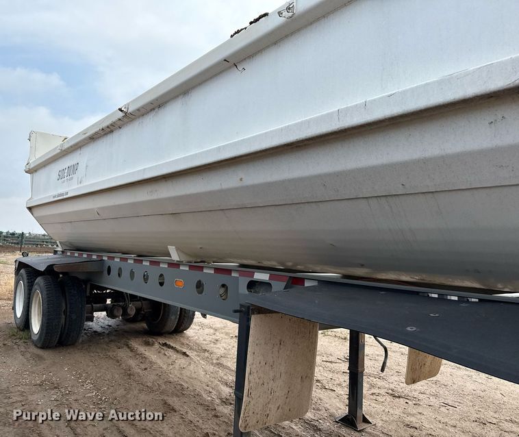 image for item EQ4938 2018 SmithCo SH2-32-29 side dump trailer