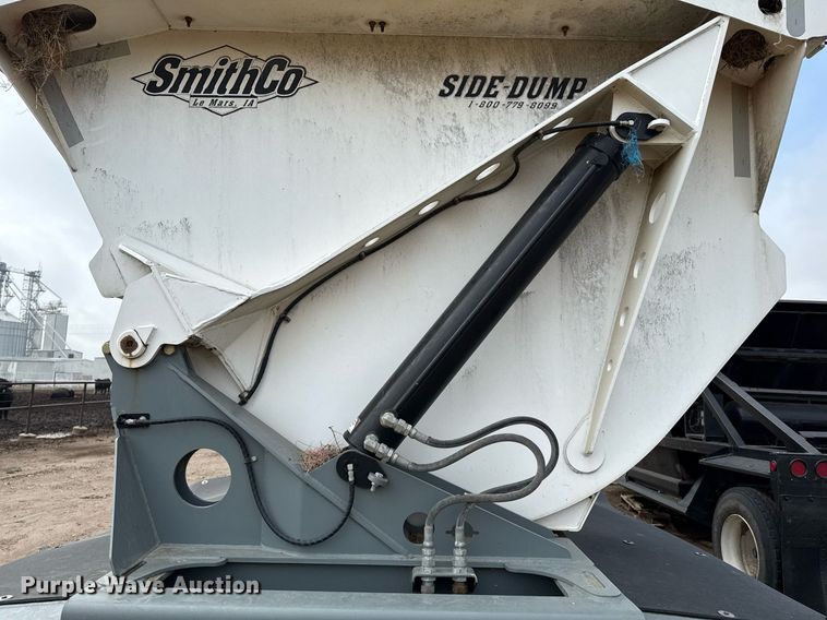 image for item EQ4938 2018 SmithCo SH2-32-29 side dump trailer