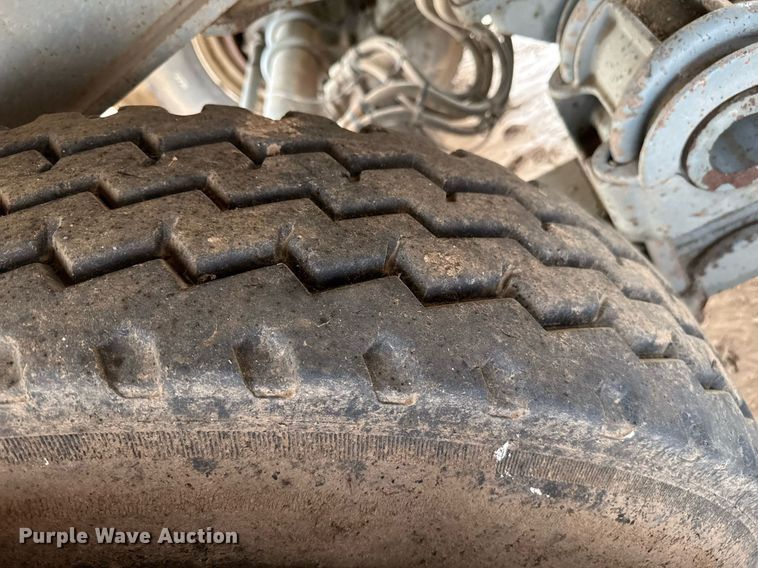 image for item EQ4938 2018 SmithCo SH2-32-29 side dump trailer