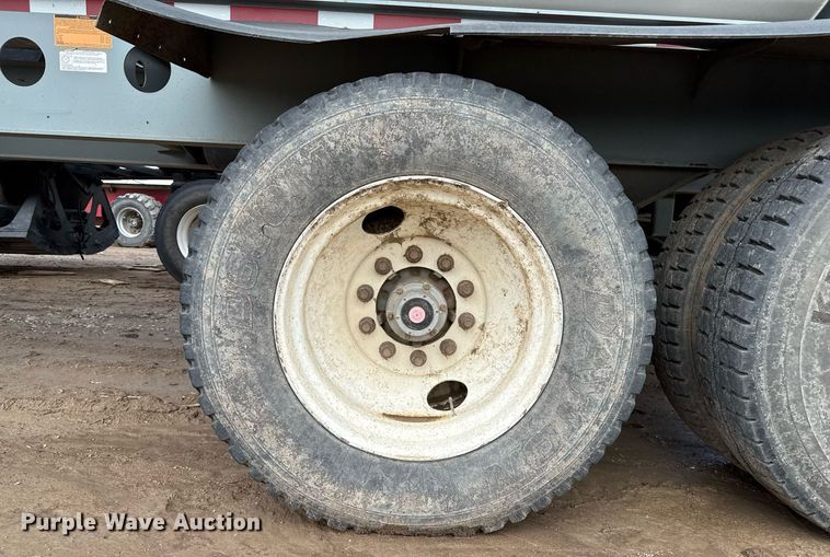 image for item EQ4938 2018 SmithCo SH2-32-29 side dump trailer