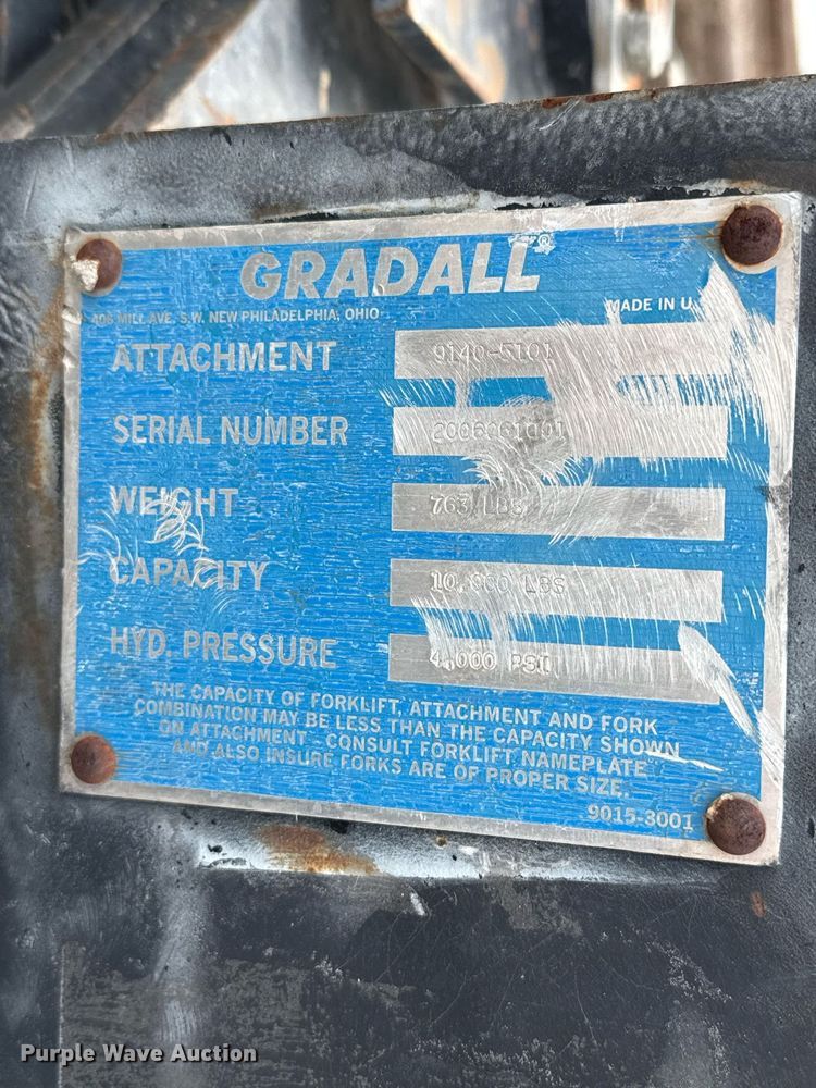 image for item EQ4946 Gradall fork carriage