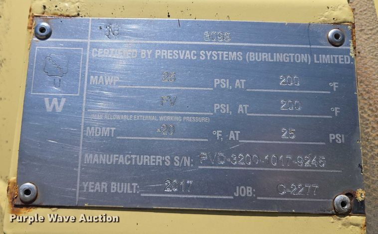 image for item EQ6997 2006 International 7600 sewer jetter truck