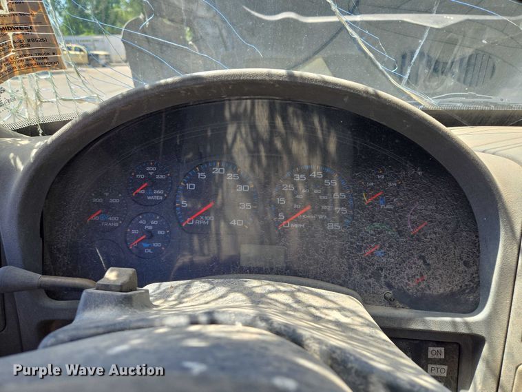 image for item EQ6997 2006 International 7600 sewer jetter truck