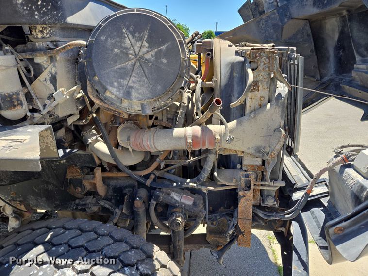 image for item EQ6997 2006 International 7600 sewer jetter truck