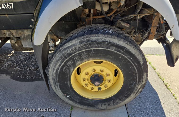 image for item EQ6997 2006 International 7600 sewer jetter truck