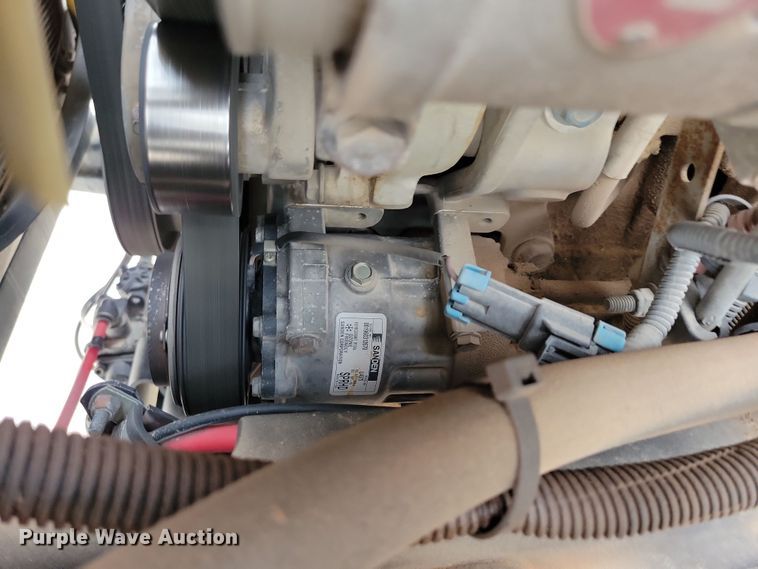 image for item NB9989 2007 Sterling L9500 semi truck