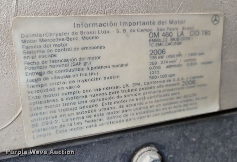 image for item NB9989 2007 Sterling L9500 semi truck