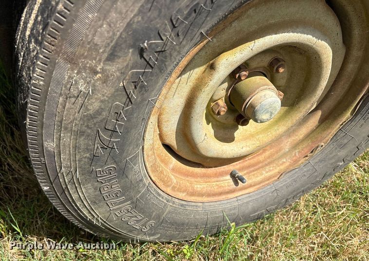 image for item ND9774 1999 Shop built utility trailer