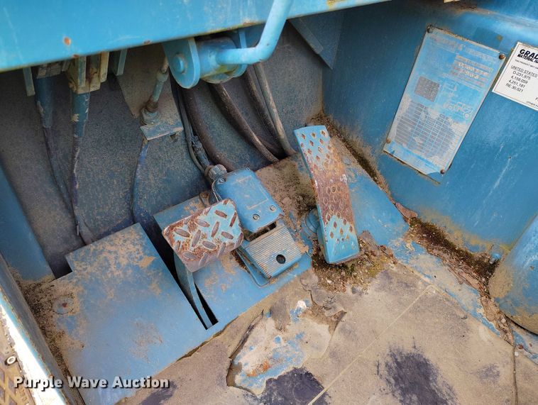 image for item YA0534 2000 Gradall 534C-10 telehandler