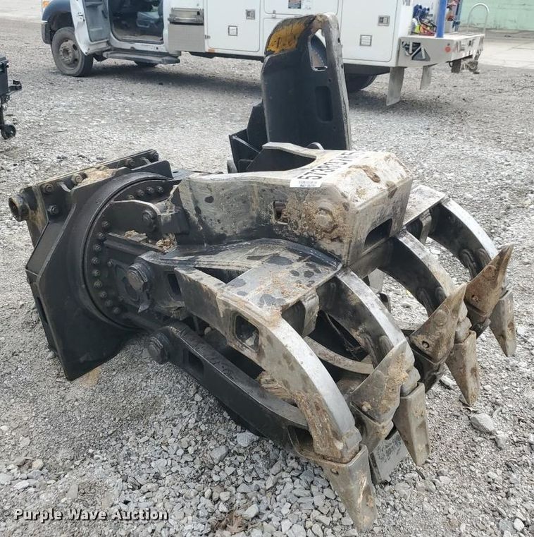 image for item YA0645 2019 Rotobec RBA3045 excavator grapple chain saw