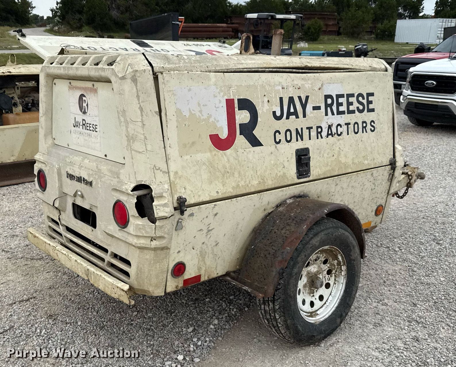 2002 Ingersoll-Rand P185 air compressor in Dripping Springs