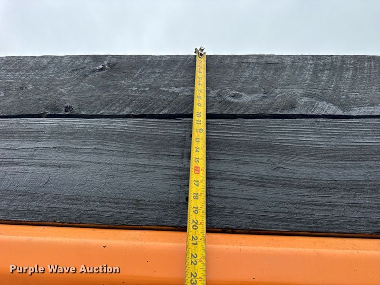 image for item DI9054 1991 International F-4900 dump truck